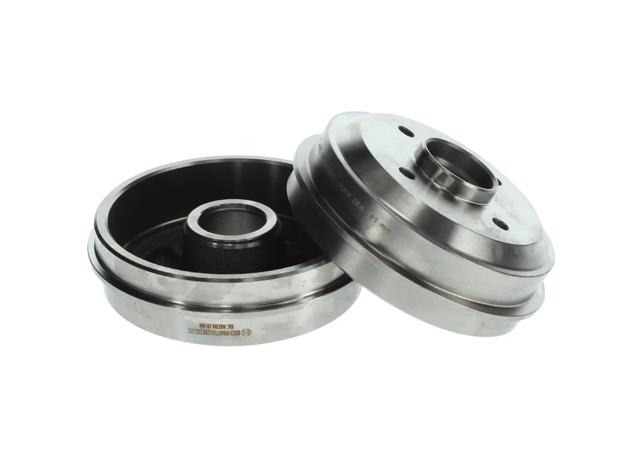 Tambour de frein BOSCH 0 986 477 116